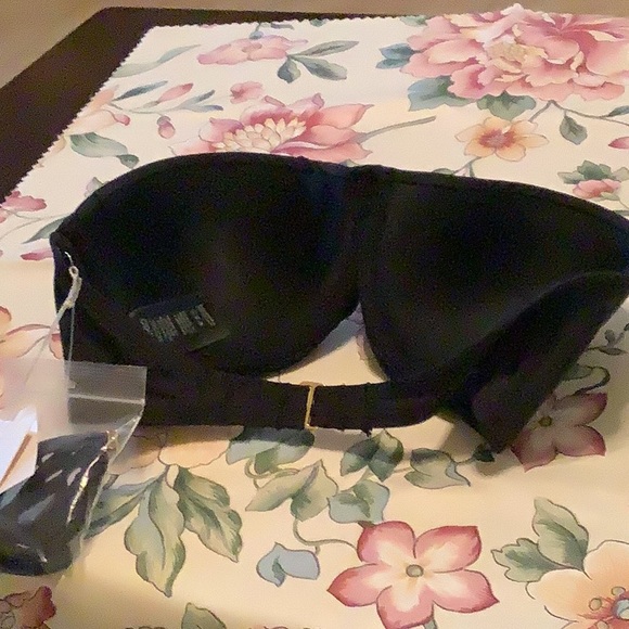 KikaRio bikini top padded NWT black clasp back padded 34D/36C new tag ox 500 - Picture 2 of 11